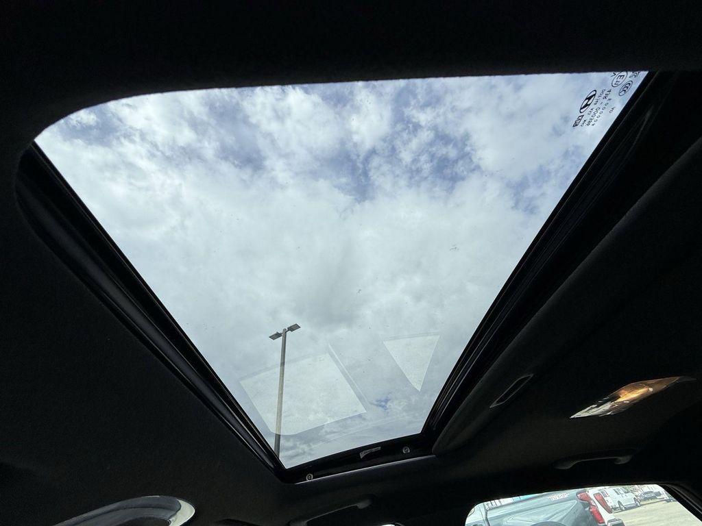 new 2025 Hyundai ELANTRA HEV car, priced at $27,121