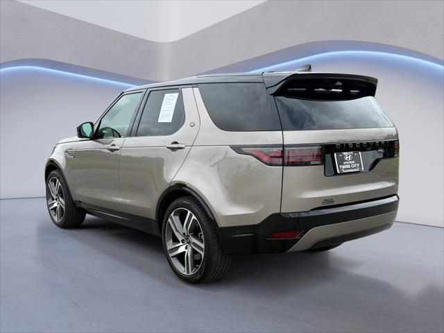 used 2021 Land Rover Discovery car, priced at $34,398