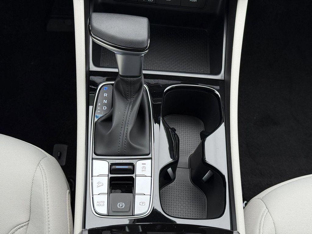 new 2026 Hyundai Tucson car, priced at $28,486