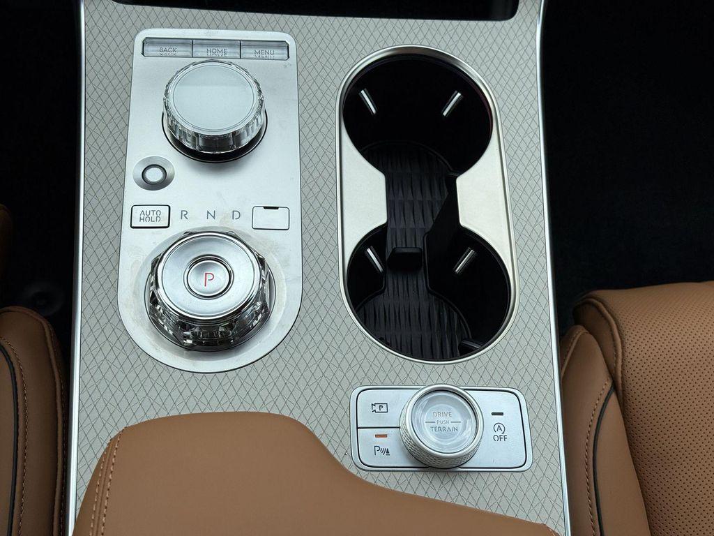 new 2026 Genesis GV80 car