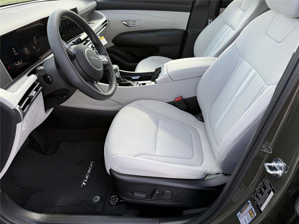 new 2026 Hyundai Tucson car, priced at $31,921