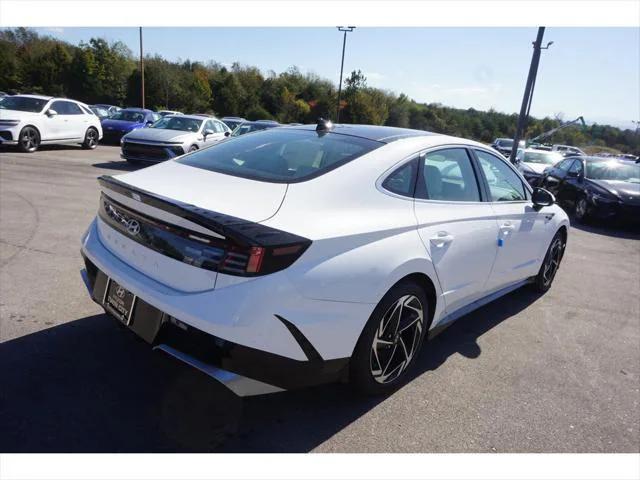 new 2025 Hyundai Sonata car, priced at $32,975