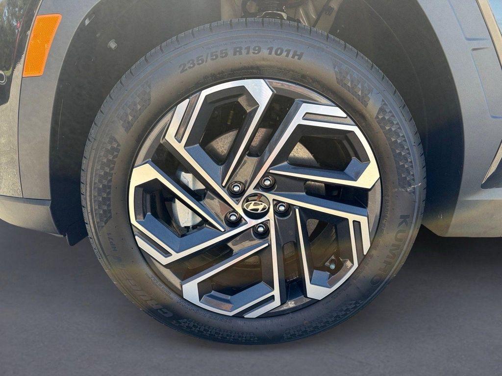 new 2025 Hyundai Tucson car, priced at $34,247