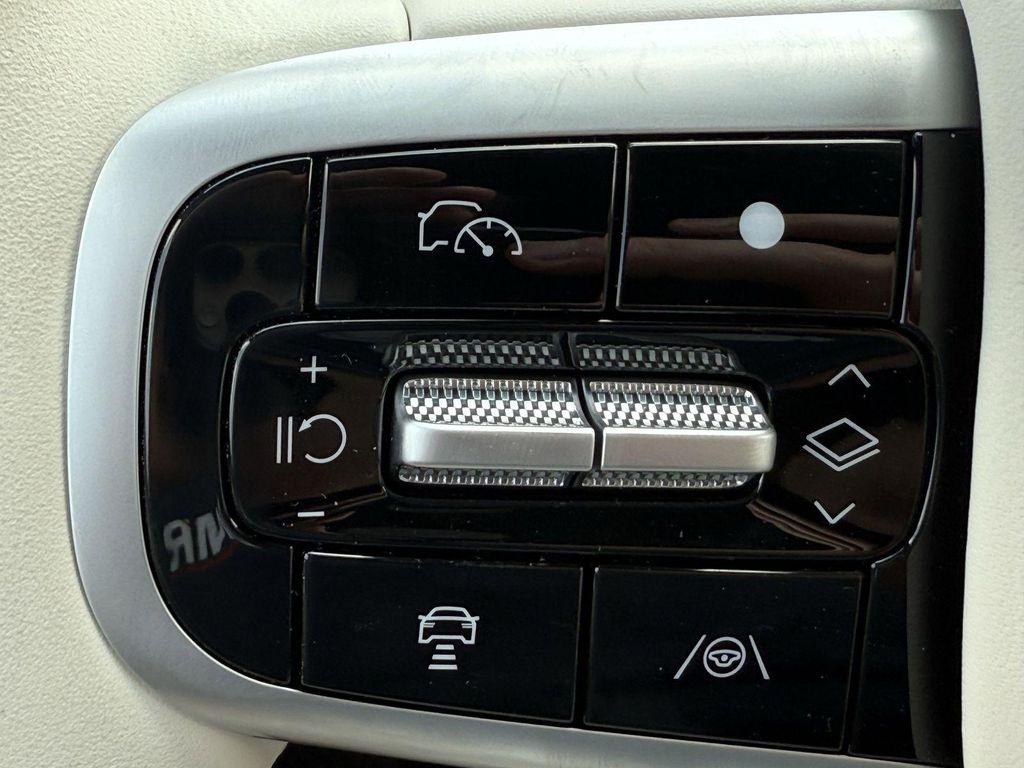 new 2025 Genesis GV80 car, priced at $78,554