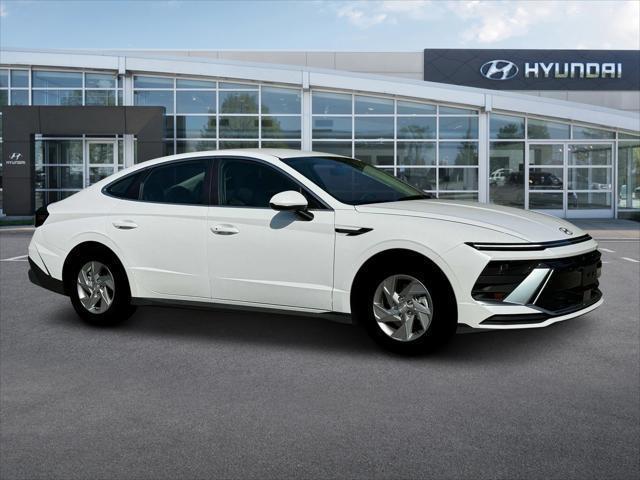 new 2025 Hyundai Sonata car, priced at $26,498