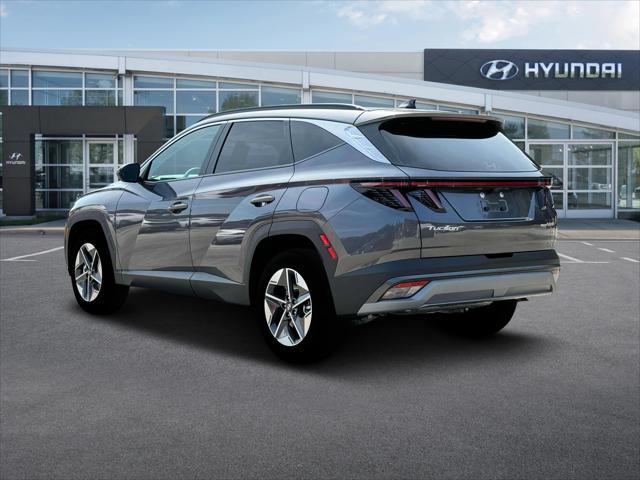 new 2025 Hyundai TUCSON Hybrid car, priced at $37,285