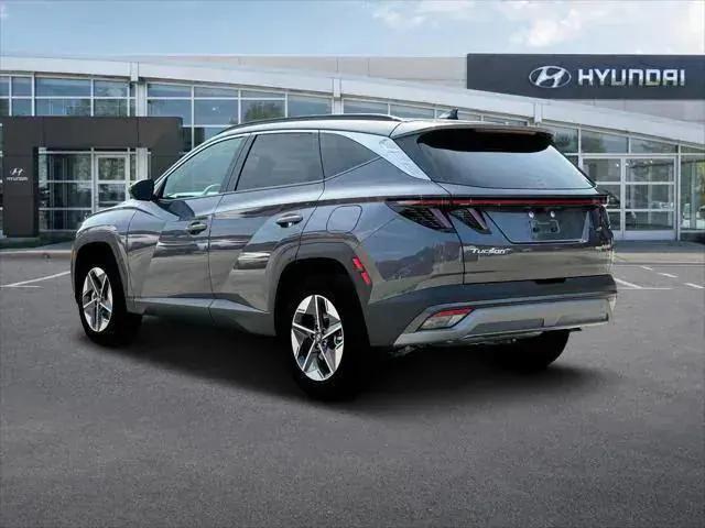 new 2025 Hyundai TUCSON Hybrid car, priced at $36,208