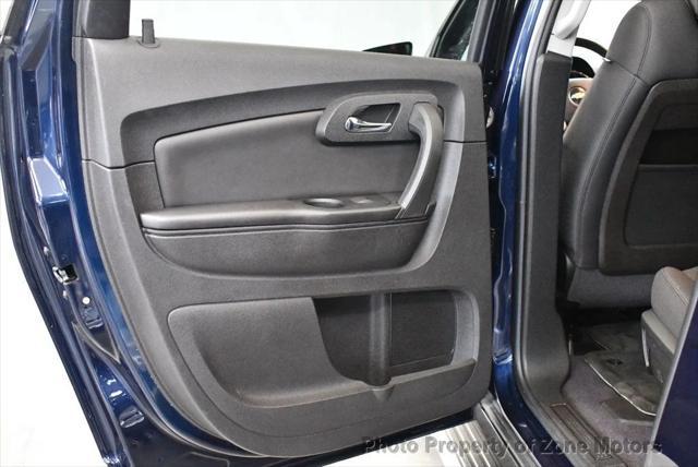 used 2010 Chevrolet Traverse car, priced at $7,950