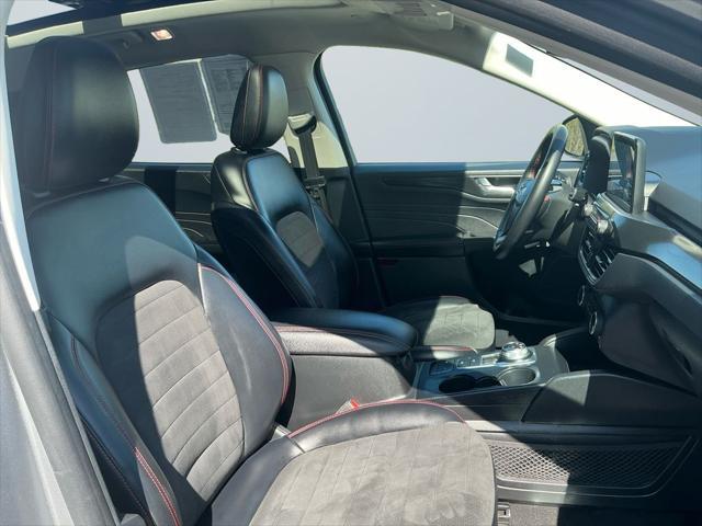 used 2022 Ford Escape car, priced at $23,500