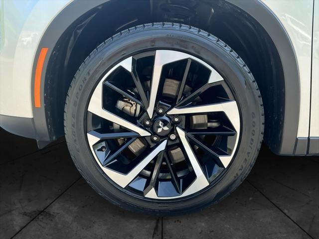 used 2022 Mitsubishi Outlander car, priced at $22,000