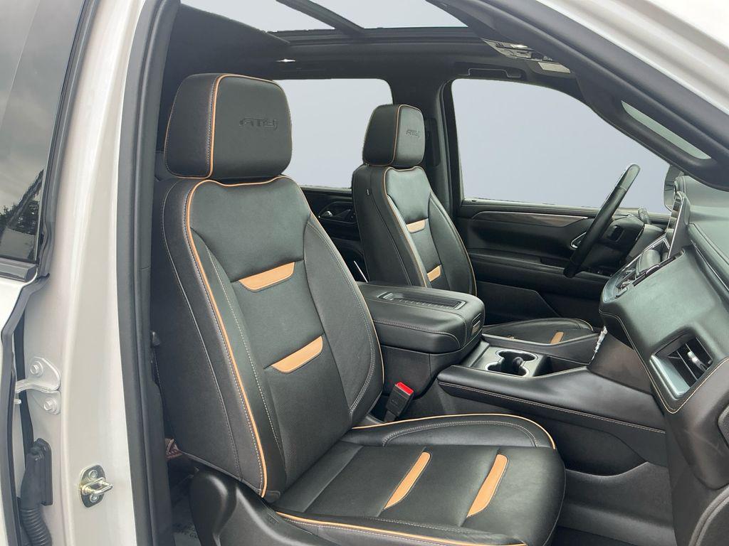 used 2023 GMC Yukon XL car, priced at $59,000