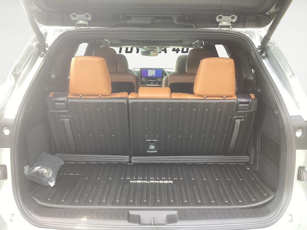 new 2025 Toyota Highlander car, priced at $54,598
