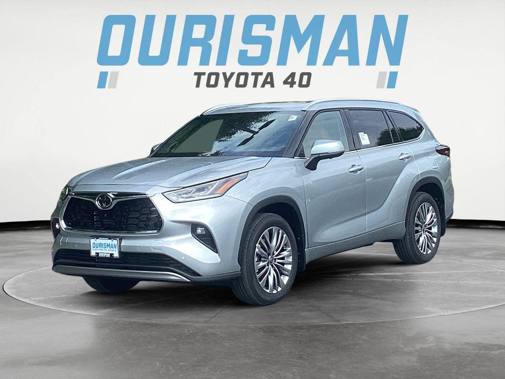 new 2025 Toyota Highlander car, priced at $54,598