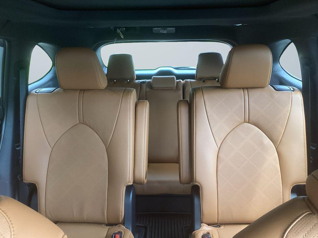 new 2025 Toyota Highlander car, priced at $54,598