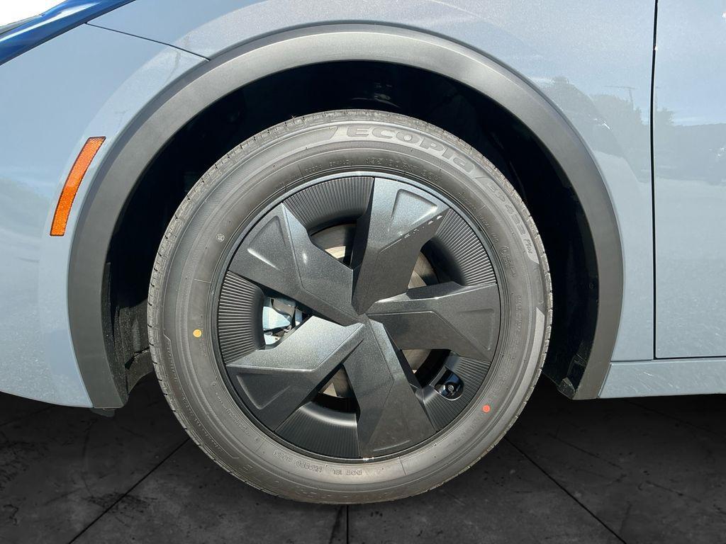 new 2026 Toyota Prius Plug-In Hybrid car, priced at $34,999