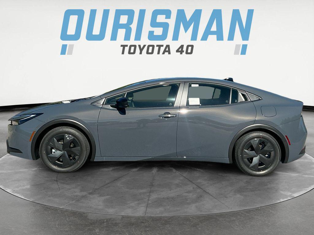 new 2026 Toyota Prius Plug-In Hybrid car, priced at $34,999