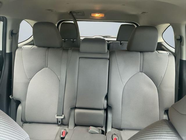 used 2022 Toyota Highlander car, priced at $30,500