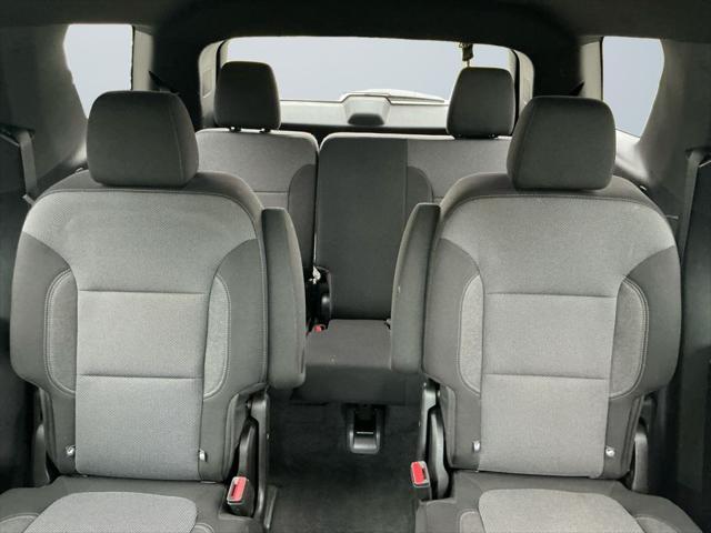 used 2022 Chevrolet Traverse car, priced at $28,500