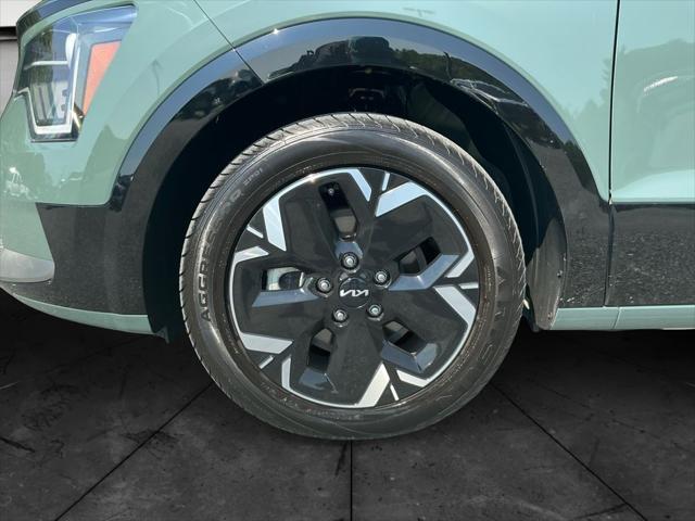 used 2024 Kia Niro EV car, priced at $20,000