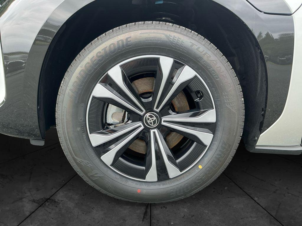 new 2025 Toyota bZ4X car, priced at $38,515