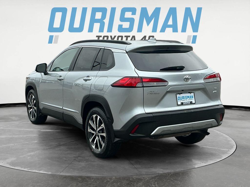 used 2024 Toyota Corolla Cross car, priced at $28,000