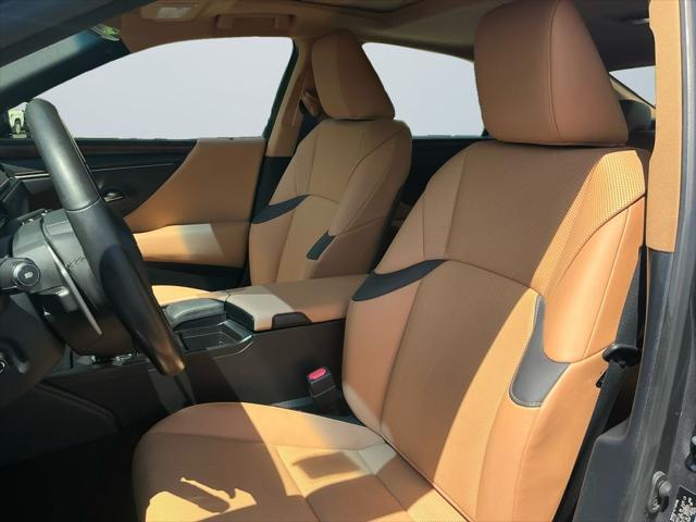 used 2022 Lexus ES 350 car, priced at $34,500
