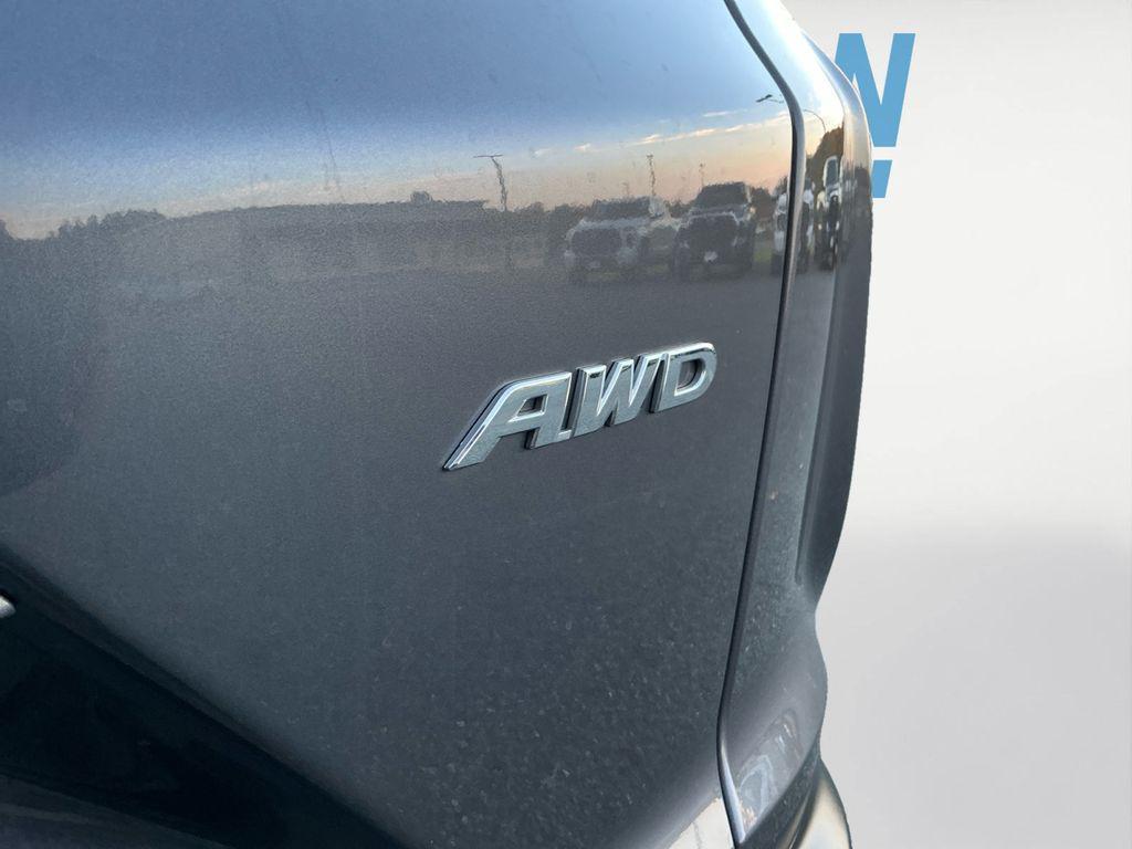 used 2020 Honda CR-V car, priced at $25,000