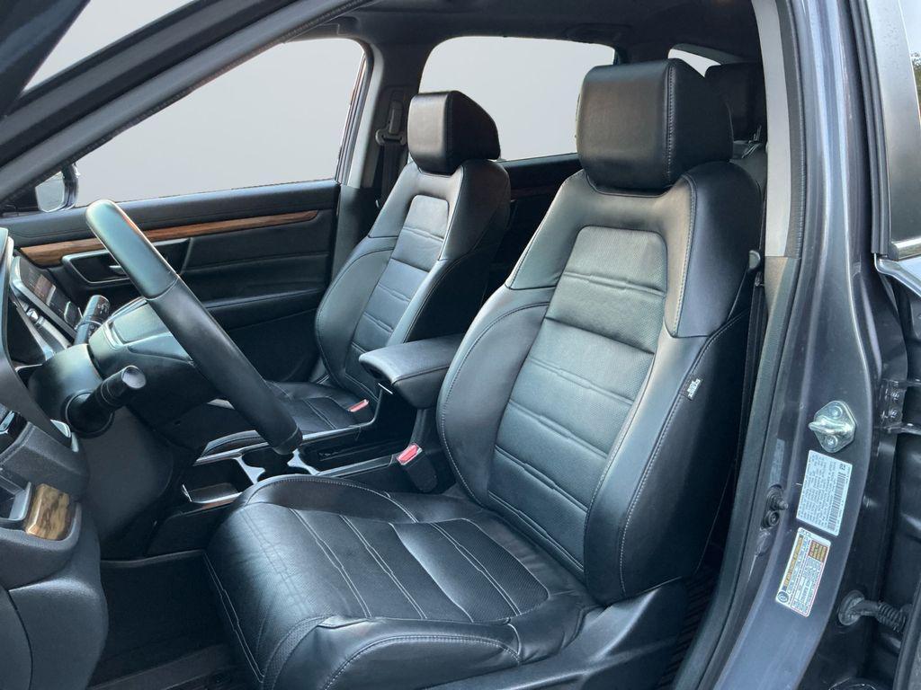 used 2020 Honda CR-V car, priced at $25,000