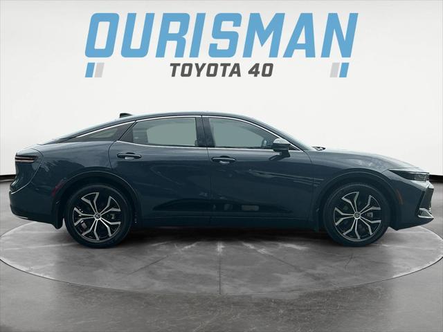 used 2025 Toyota Crown car, priced at $39,000
