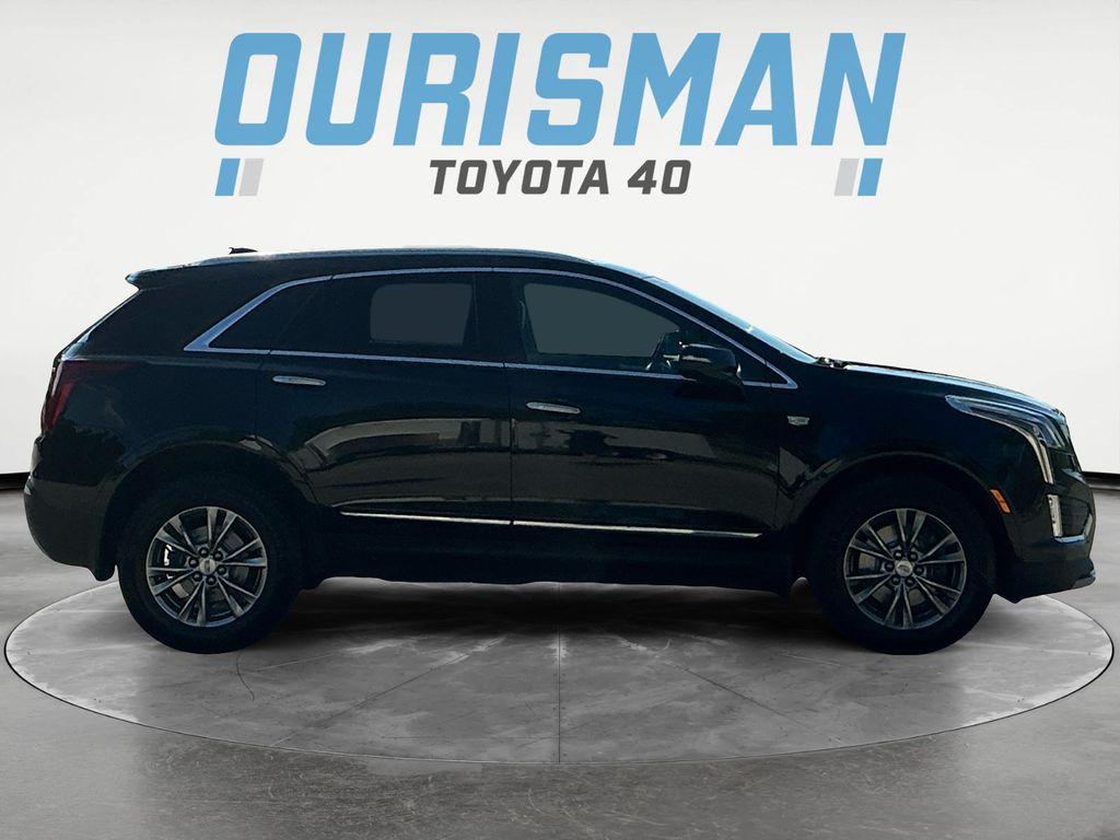 used 2021 Cadillac XT5 car, priced at $28,500