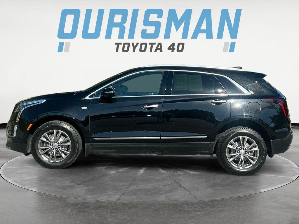 used 2021 Cadillac XT5 car, priced at $28,500