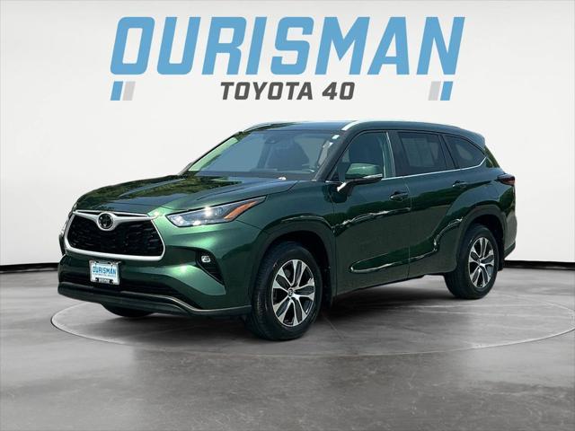 used 2024 Toyota Highlander car, priced at $43,000