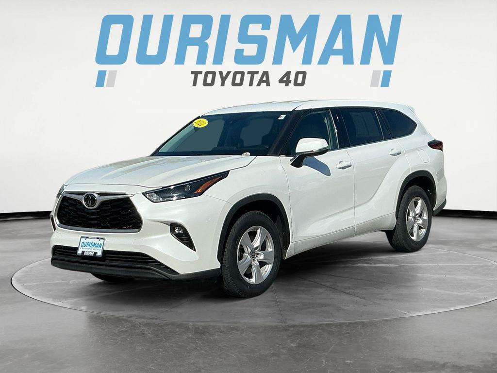 used 2022 Toyota Highlander car, priced at $30,500