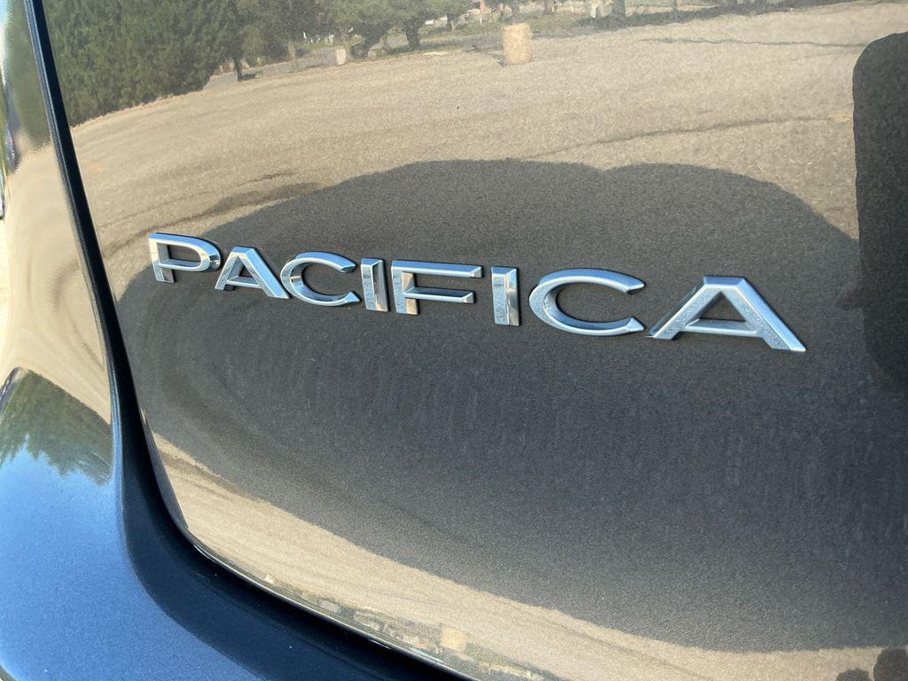 used 2022 Chrysler Pacifica car, priced at $22,000