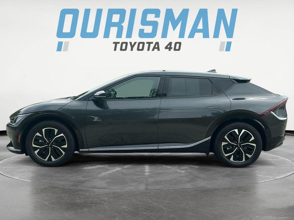 used 2024 Kia EV6 car, priced at $29,000