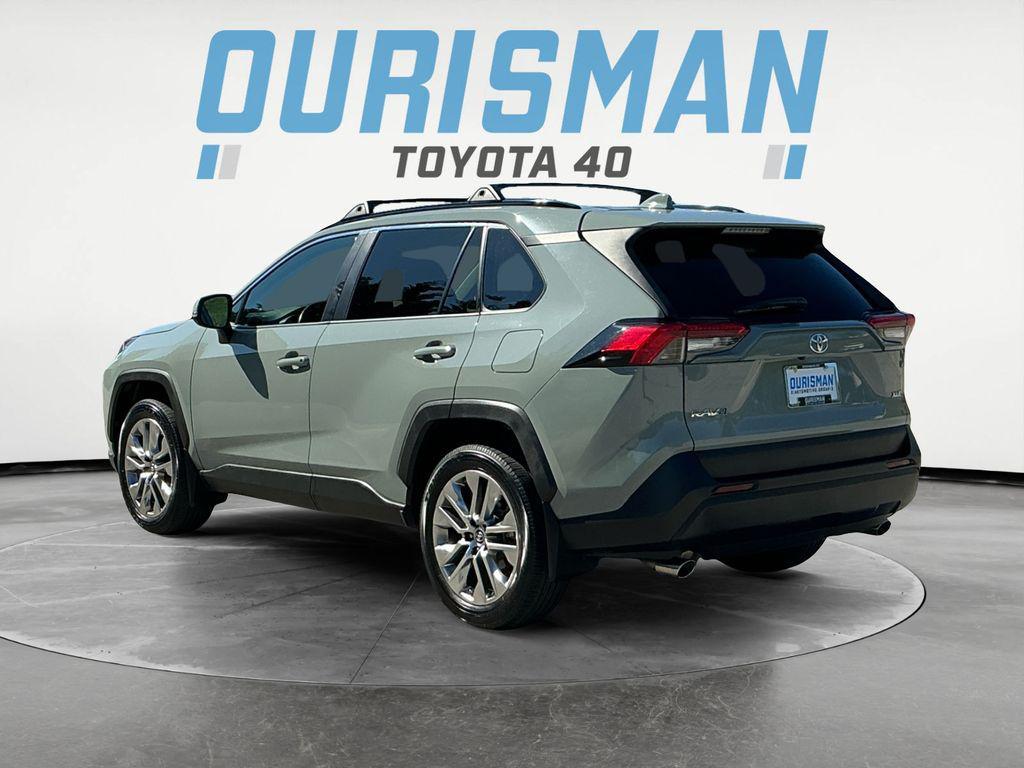 used 2019 Toyota RAV4 car, priced at $26,000