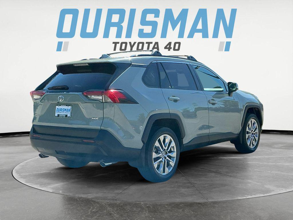 used 2019 Toyota RAV4 car, priced at $26,000