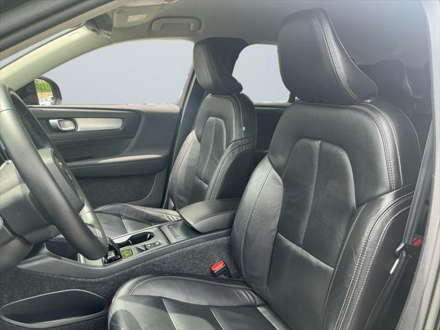used 2022 Volvo XC40 car, priced at $24,000