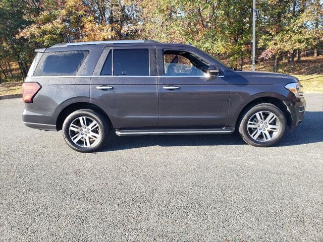 used 2022 Ford Expedition car, priced at $44,000