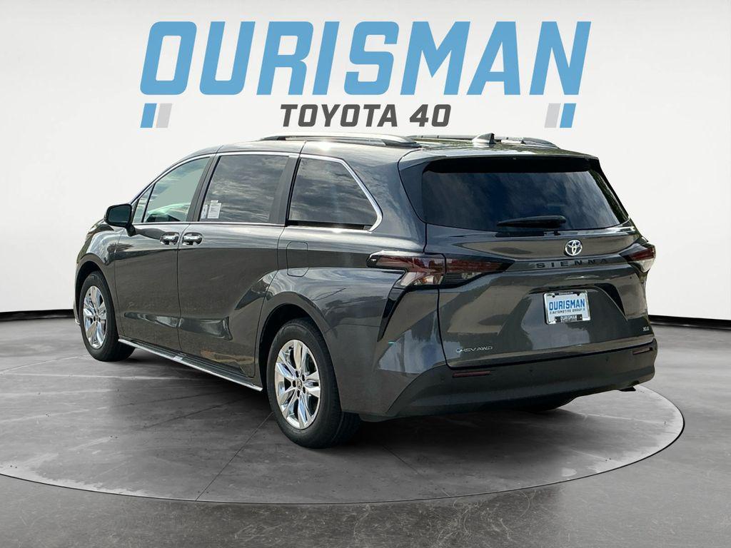 new 2025 Toyota Sienna car, priced at $48,999