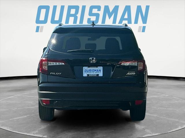 used 2022 Honda Pilot car, priced at $28,000