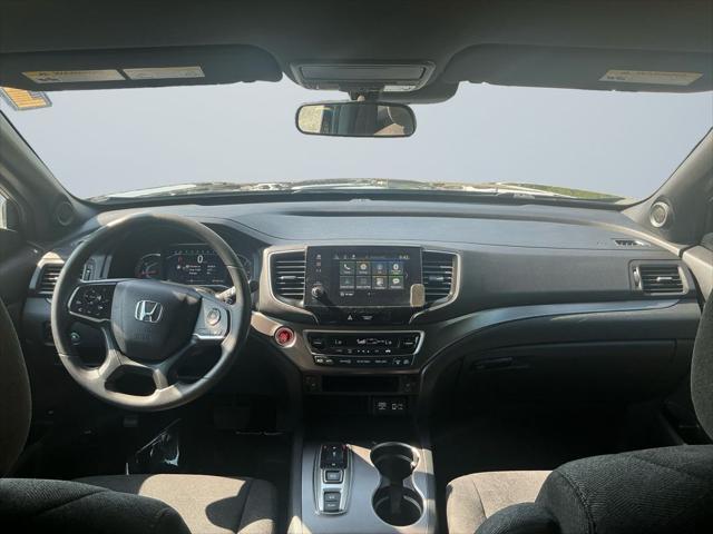 used 2022 Honda Pilot car, priced at $28,000