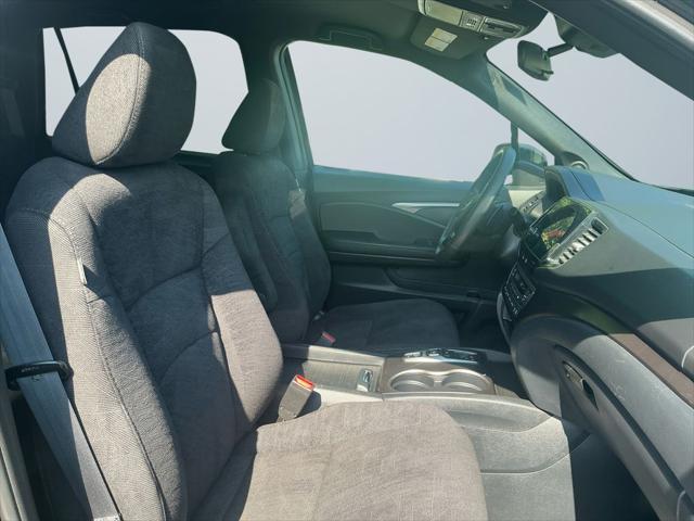 used 2022 Honda Pilot car, priced at $28,000