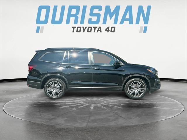 used 2022 Honda Pilot car, priced at $28,000