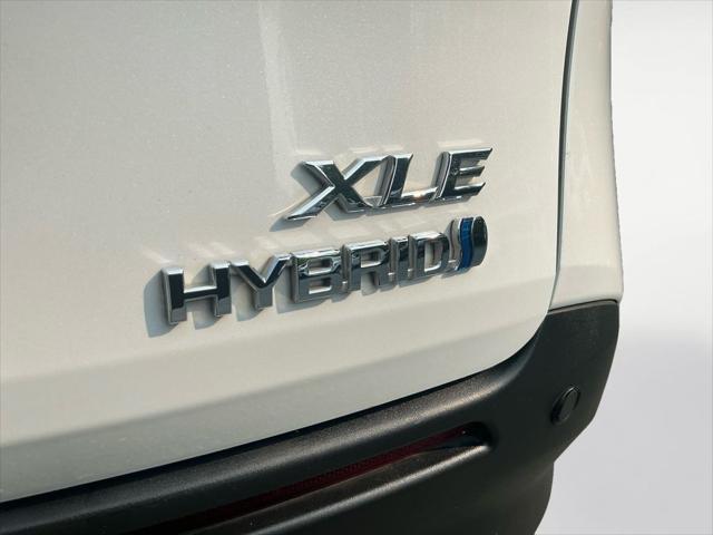 used 2024 Toyota Sienna car, priced at $43,500