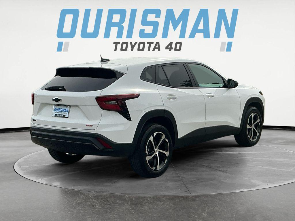 used 2024 Chevrolet Trax car, priced at $18,000