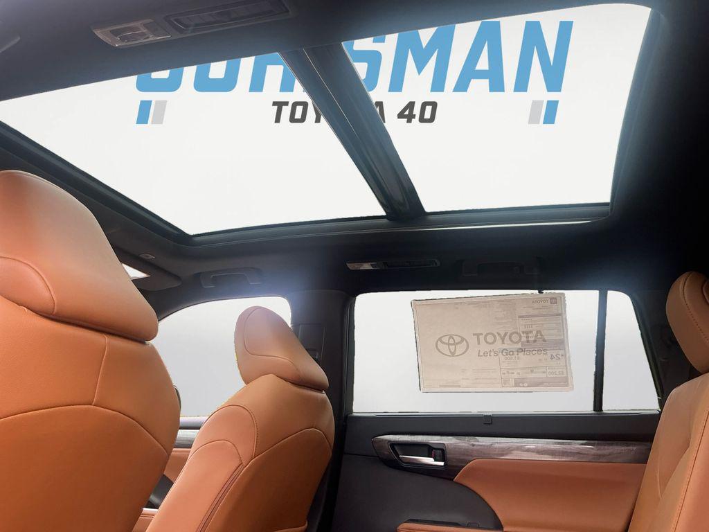 new 2025 Toyota Highlander car, priced at $55,197