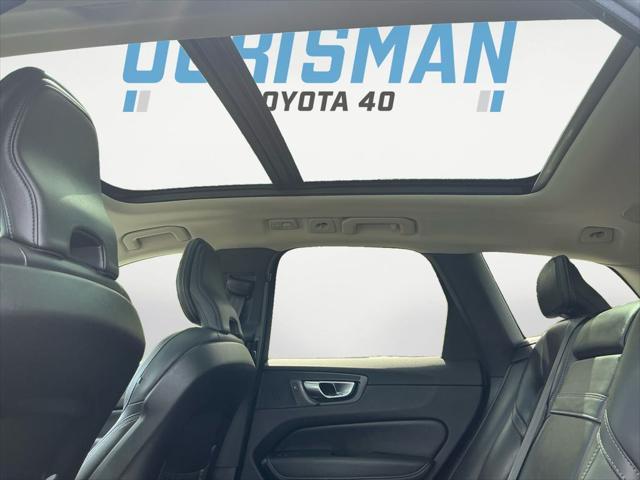used 2022 Volvo XC60 car, priced at $33,000