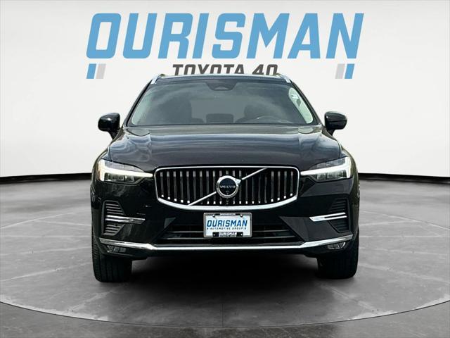 used 2022 Volvo XC60 car, priced at $33,000