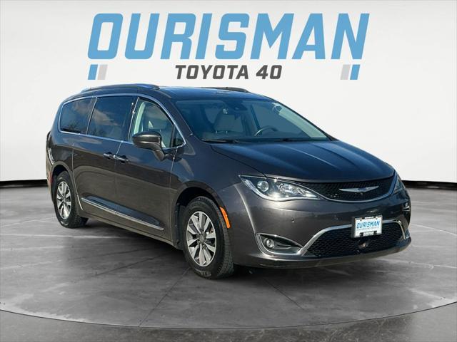 used 2020 Chrysler Pacifica car, priced at $21,500